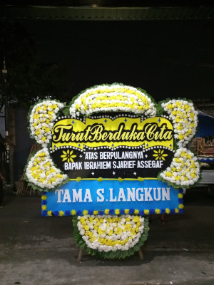 Papan Bunga Duka di Greges